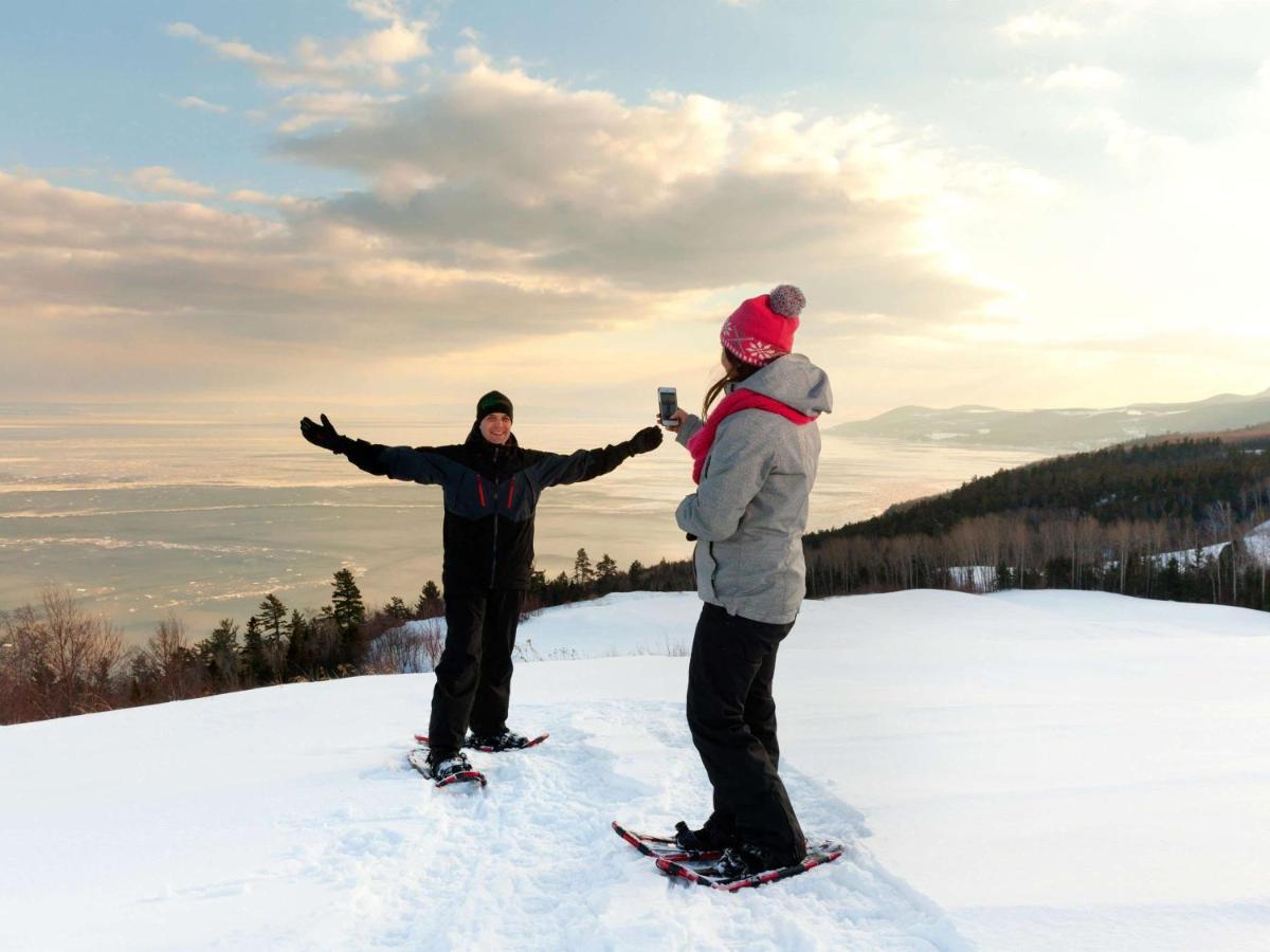 Hotel Fairmont Le Manoir Richelieu La Malbaie Exterior foto Snowshoeing at Mont Sutton