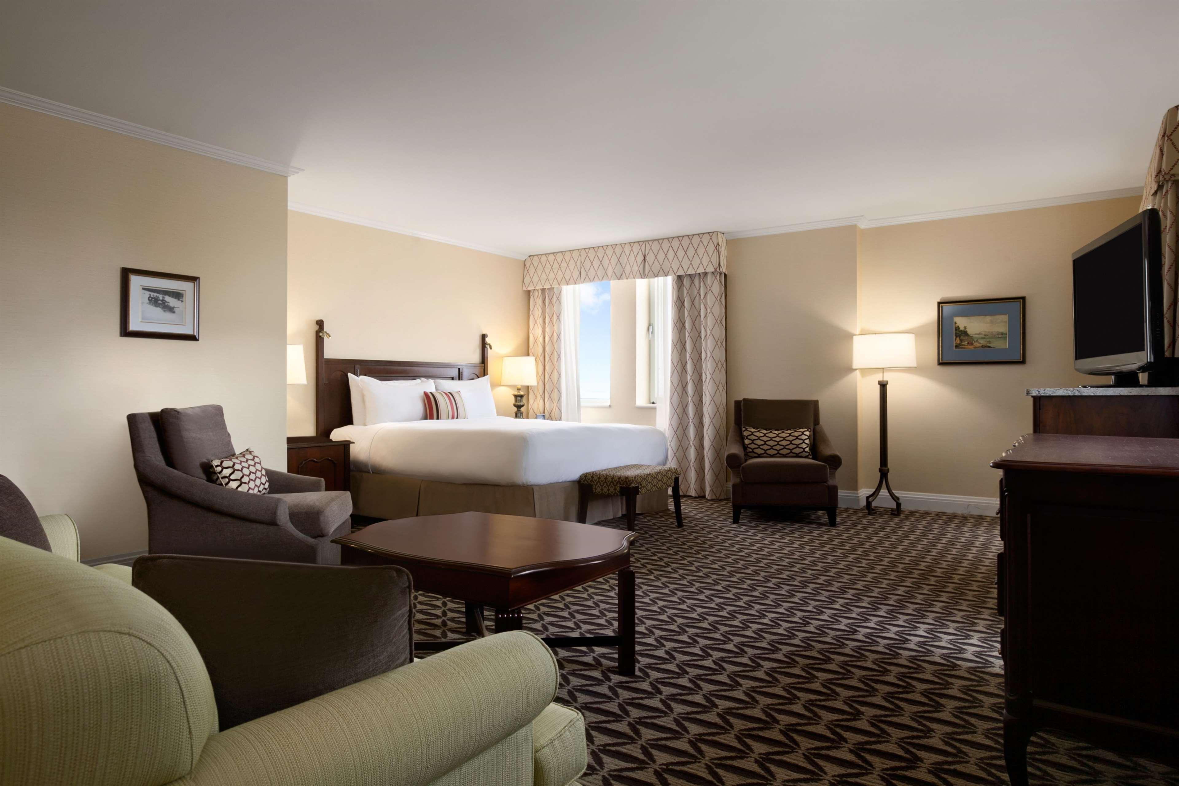 Hotel Fairmont Le Manoir Richelieu La Malbaie Exterior foto A typical room at the Inn