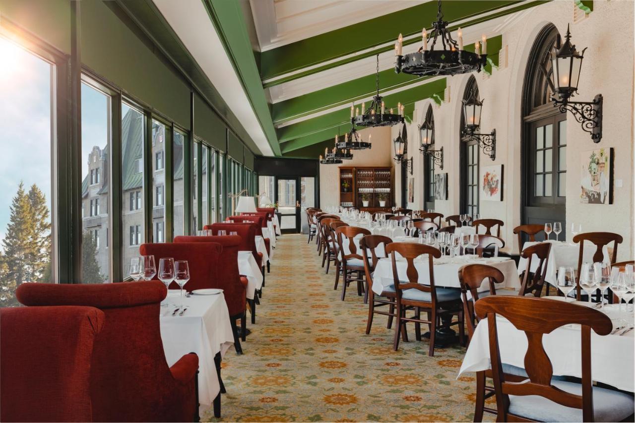 Hotel Fairmont Le Manoir Richelieu La Malbaie Exterior foto The interior of the restaurant